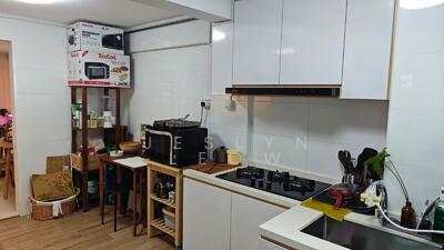 For Rent - 162 Mei Ling Street