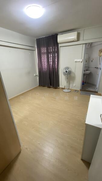 491 Jurong West Avenue 1, 491 Jurong West Avenue 1, 3 Bedrooms, 1,000 sqft, HDB Flat For Rent, by Jowell Chia 谢炳耀, 25612916 - PropertyGuru.com.sg