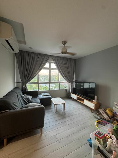 For Sale - 102A Canberra Street