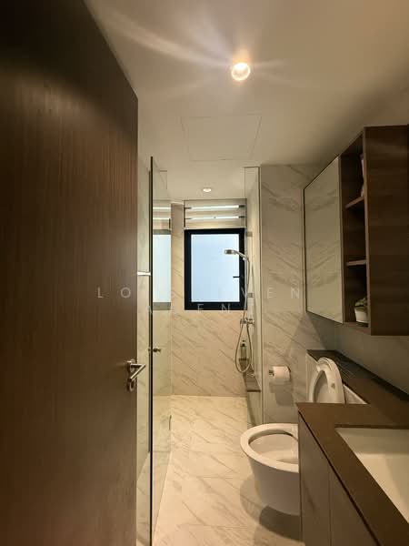 Le Quest, 10 Bukit Batok Street 41, 3 Bedrooms, 818 sqft, Condominium For Rent, by Lo Steven Agent, 25613095 - Bathroom - PropertyGuru.com.sg