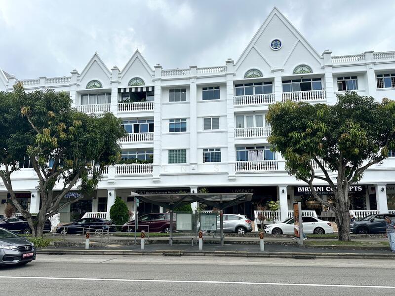 Crescendo Building, 17 Upper East Coast Road, 3 Bedrooms, 1,173 sqft, Apartment For Rent, by Karen Seah, 25613288 - PropertyGuru.com.sg
