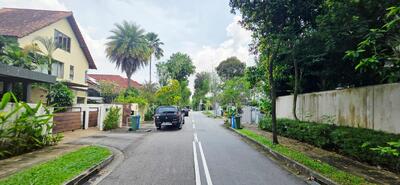 For Sale - Exceptional Value DETACHED in District 10; 1km to Henry Park; 500mtrs to MRT