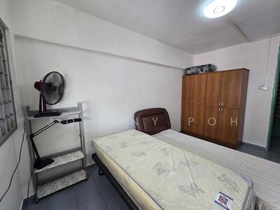 For Rent - 156 Hougang Street 11