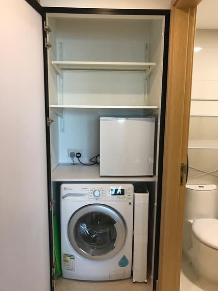 Eight Riversuites, 2 Whampoa East, Studio, 230 sqft, Condominium For Rent, by Alan Tan, 25613589 - Laundry - PropertyGuru.com.sg