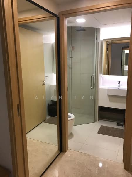 Eight Riversuites, 2 Whampoa East, Studio, 230 sqft, Condominium For Rent, by Alan Tan, 25613589 - Bathroom - PropertyGuru.com.sg