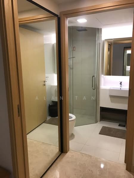 Eight Riversuites, 2 Whampoa East, Studio, 230 sqft, Condominium For Rent, by Alan Tan, 25613589 - Bathroom - PropertyGuru.com.sg