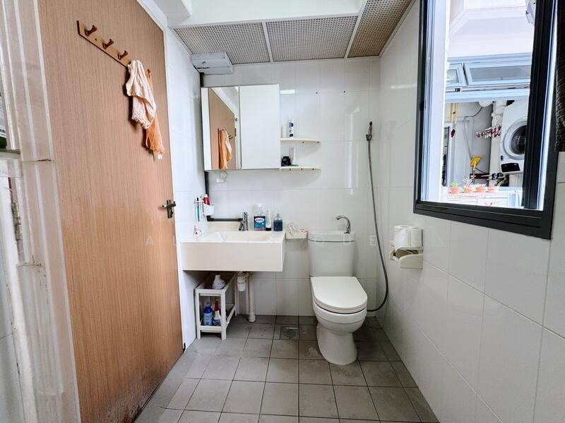 53 Strathmore Avenue HDB Flat For Sale at S$ 1,220,000 | PropertyGuru Singapore