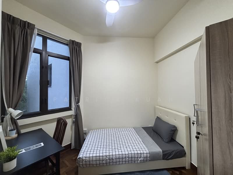 Parc Oasis, 35 Jurong East Avenue 1, Room Rental, 100 sqft, Condominium For Rent, by Patrick Kuah, 25613820 - Bedroom - PropertyGuru.com.sg