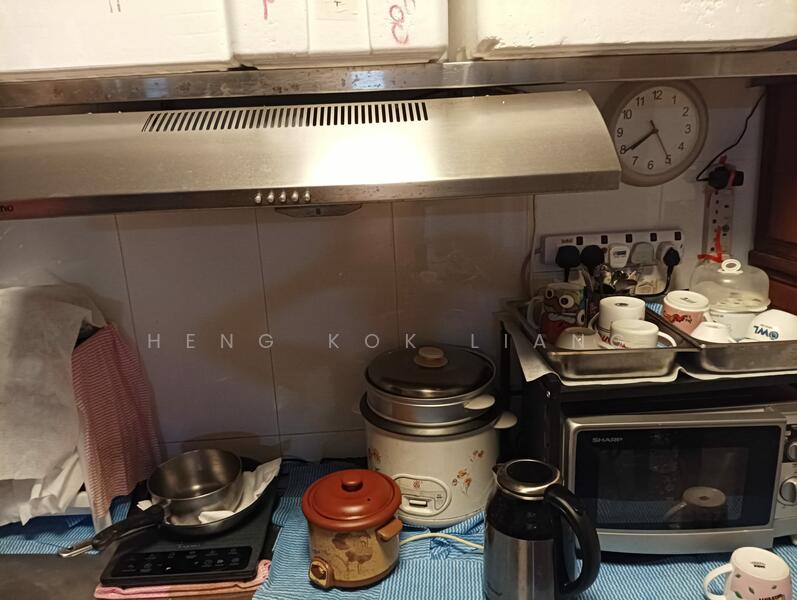 94 Dawson Road, 94 Dawson Road, Room Rental, 90 sqft, HDB Flat For Rent, by Heng Kok Liang, 25613840 - Kitchen - PropertyGuru.com.sg