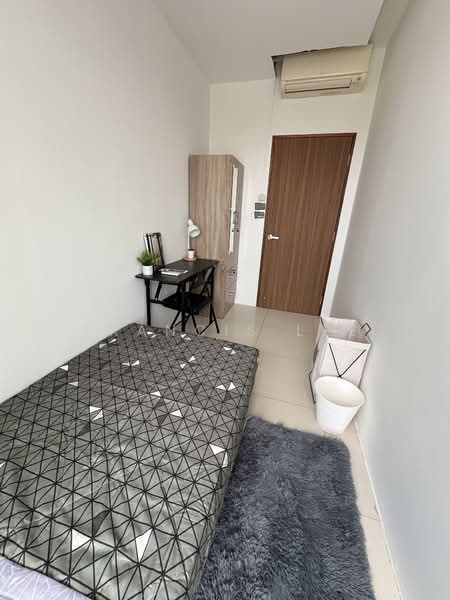 The Centris, 83 Jurong West Central 3, Room Rental, 120 sqft, Condominium For Rent, by Francis Lee, 25614264 - Bedroom - PropertyGuru.com.sg