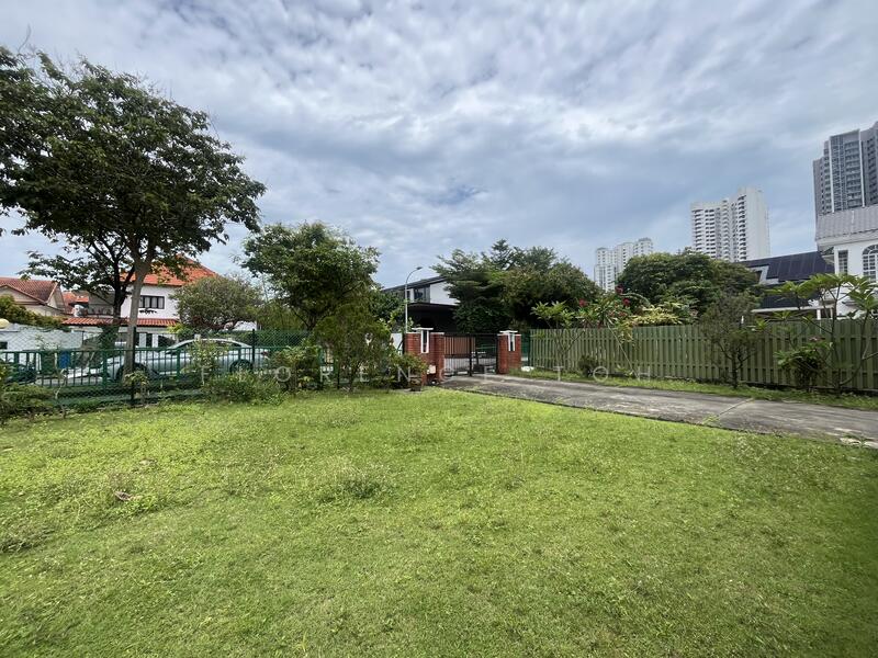 For Rent - Mountbatten road Detached House