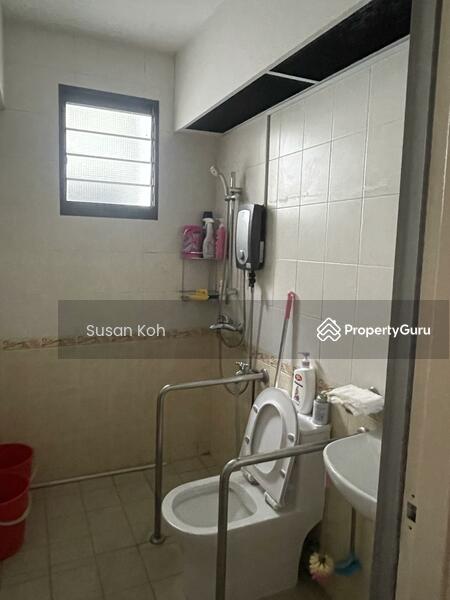 For Rent - 180 Bedok North Road