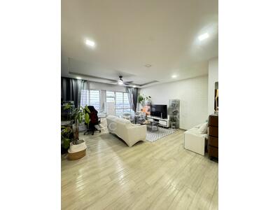 For Sale - 785C Woodlands Rise