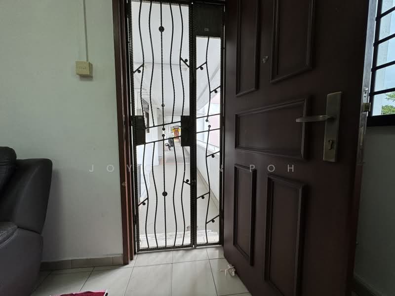 484 Jurong West Avenue 1, 484 Jurong West Avenue 1, 2 Bedrooms, 721 sqft, HDB Flat For Rent, by Joycelyn Poh, 25615276 - PropertyGuru.com.sg