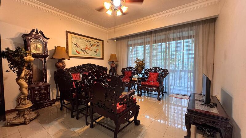 For Sale - ⭐️⭐️LANDED7772@2 STOREY TERRACE WITH BASEMENT WALK TO MRT, 1KM TO PEI HWA. ☎️ 8382.. 7772