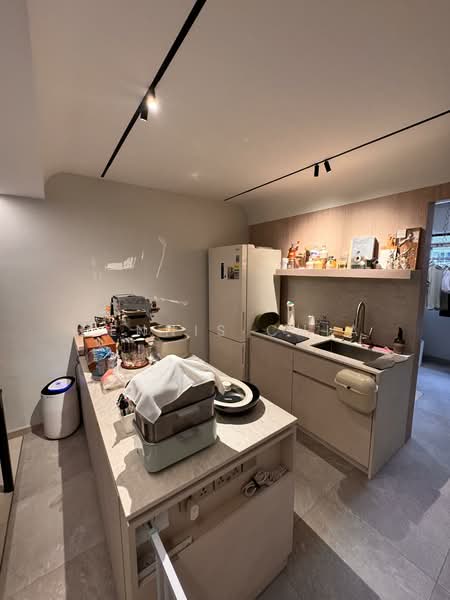 574 Hougang Street 51, 574 Hougang Street 51, Hougang / Punggol / Sengkang, Room Rental, 120 sqft, HDB Flat For Rent, by Dennis Chia, 25615526 - Kitchen - PropertyGuru.com.sg