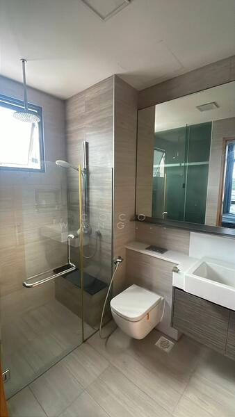 The Creek @ Bukit, 13 Toh Tuck Road, 2 Bedrooms, 743 sqft, Condominium For Rent, by Coco Wang 王亚青, 25615629 - Bathroom - PropertyGuru.com.sg