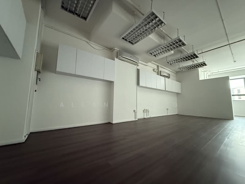 Trivex, 8 Burn Road, 775 sqft, Light Industrial (B1) For Rent, by Allan Chong, 25615668 - Study - CommercialGuru.com.sg