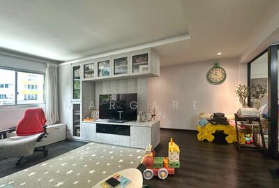 For Sale - 316 Clementi Avenue 4