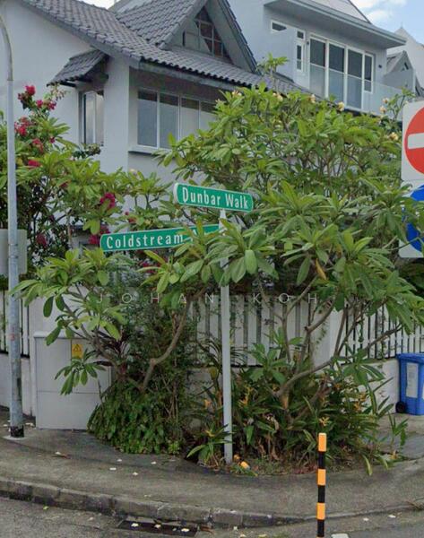 For Sale - ⭐️Undervalued Sale ❤️Frankel Estate Semi-D ⭐️ Almost New