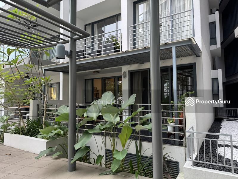 For Rent - The Pier at Robertson