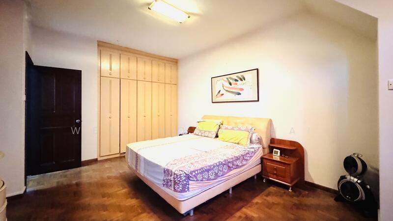 For Sale - ⭐⭐LANDED7772@2 STOREY TERRACE BEAUTY WORLD MRT (D21) 4rm