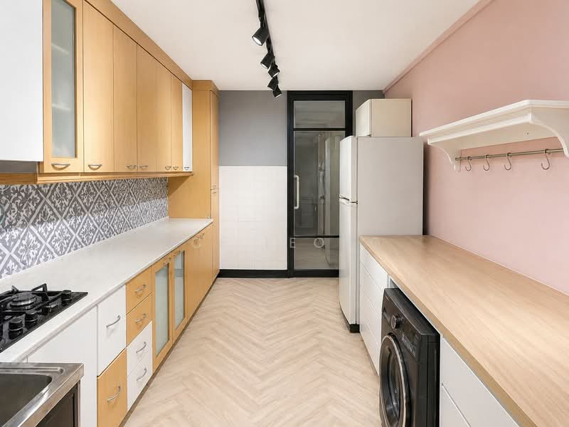 634 Ang Mo Kio Avenue 6, 634 Ang Mo Kio Avenue 6, 3 Bedrooms, 980 sqft, HDB Flat For Sale, by Ice Leong, 25616454 - Kitchen - PropertyGuru.com.sg