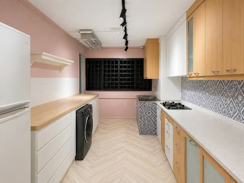 634 Ang Mo Kio Avenue 6, 634 Ang Mo Kio Avenue 6, 3 Bedrooms, 980 sqft, HDB Flat For Sale, by Ice Leong, 25616454 - Kitchen - PropertyGuru.com.sg