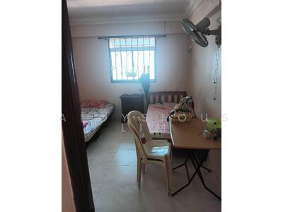 For Rent - 706 Yishun Avenue 5