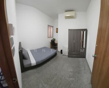 For Rent - Casa Merah