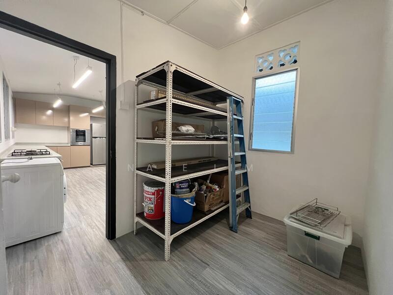Renovated Black & White Serangoon Garden Terrace, Serangoon Garden/ Worthing Road / Kensington Park, 3 Bedrooms, 1,900 sqft, Terraced House For Rent, by Nate Lim, 25616577 - PropertyGuru.com.sg