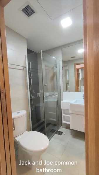 Park Infinia at Wee Nam Condominium For Sale at S$ 2,520,000 | PropertyGuru Singapore - Bathroom