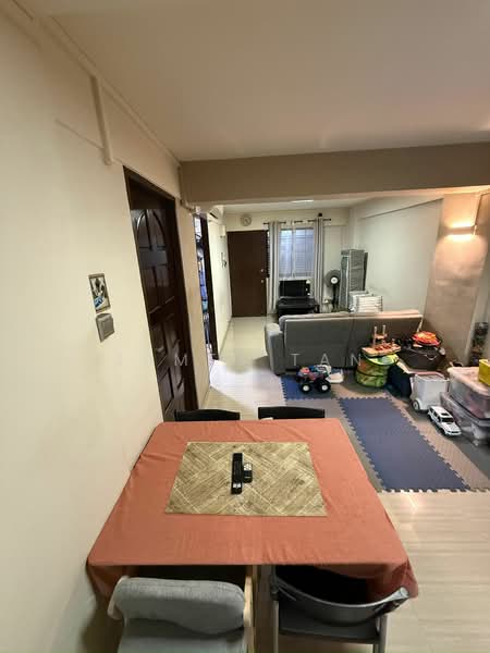 10 Telok Blangah Crescent, 10 Telok Blangah Crescent, 2 Bedrooms, 700 sqft, HDB Flat For Rent, by James Tan, 25616881 - PropertyGuru.com.sg