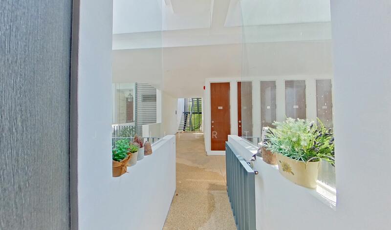 Lighthouse, 161 Jalan Loyang Besar, Changi Airport / Changi Village, 2 Bedrooms, 1,797 sqft, Condominium For Sale, by Jennifer Tan, 25616981 - Main Entrance - PropertyGuru.com.sg