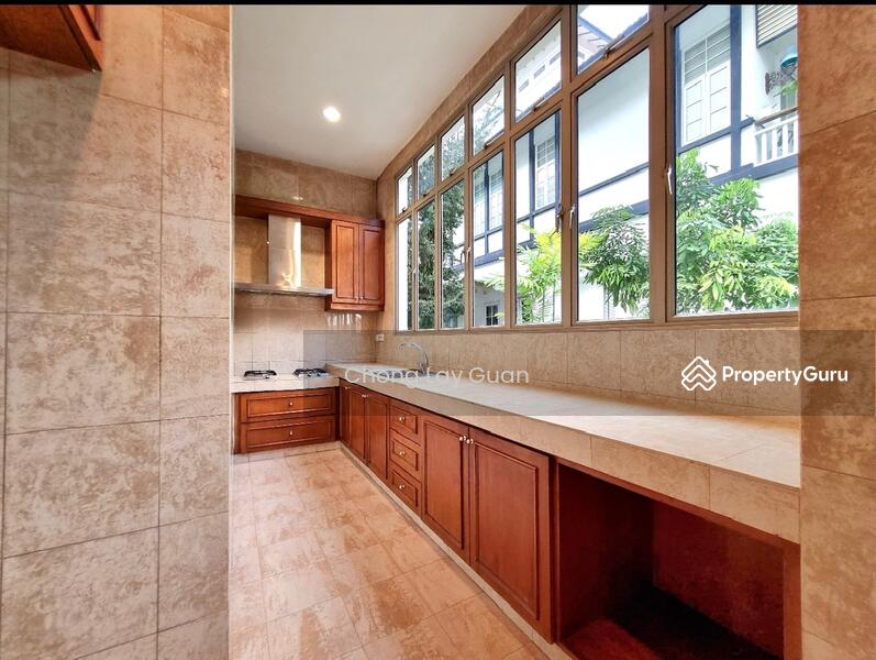 wet kitchen
