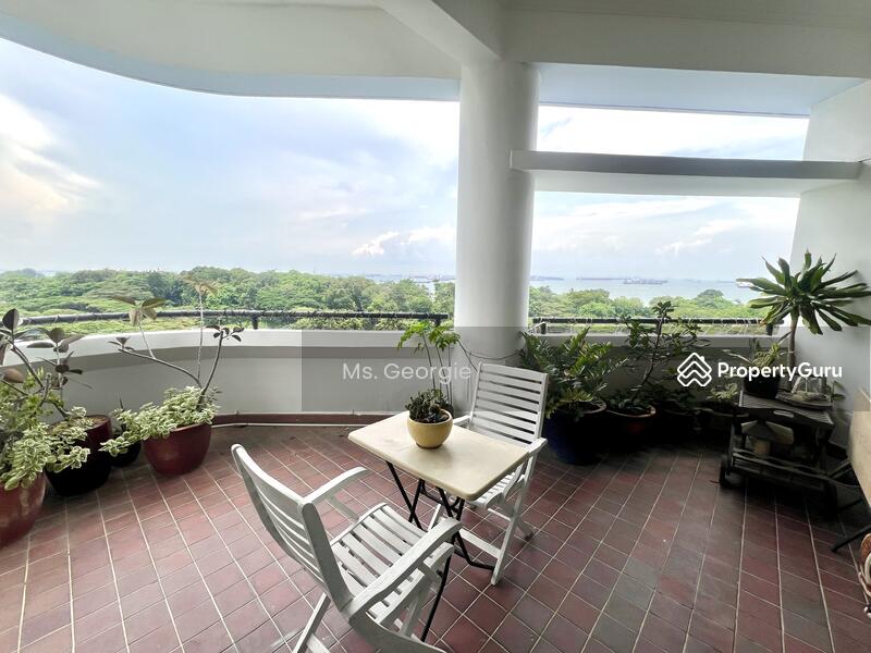 For Sale - District 15 Single Storey Penthouse 5-Bedroom Condo. Unblocked Sea View