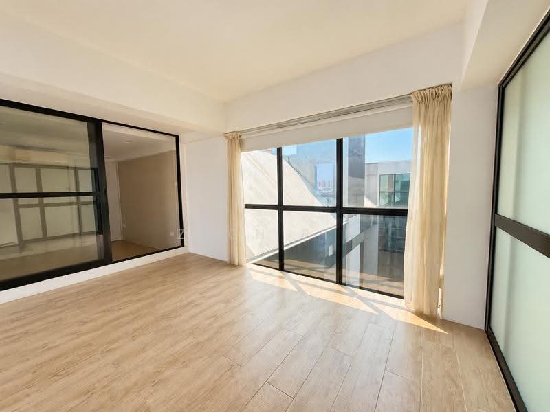 Cubik, 79 Lorong K Telok Kurau, East Coast / Marine Parade, 3 Bedrooms, 2,120 sqft, Apartment For Sale, by Zach Lin, 25617275 - Living Room - PropertyGuru.com.sg