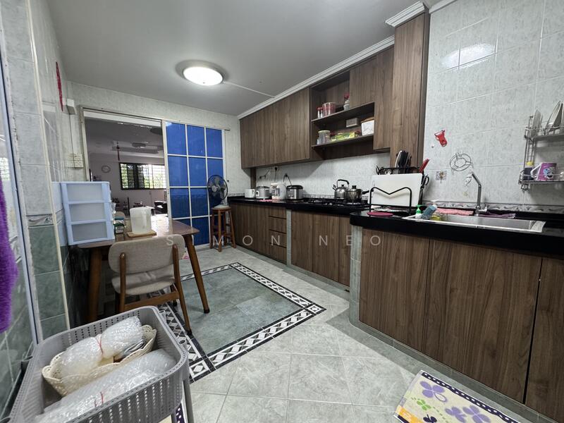 5 Lorong Lew Lian, 5 Lorong Lew Lian, 2 Bedrooms, 785 sqft, HDB Flat For Rent, by Simon Neo, 25617296 - PropertyGuru.com.sg