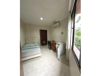 For Rent - Balmoral Luck