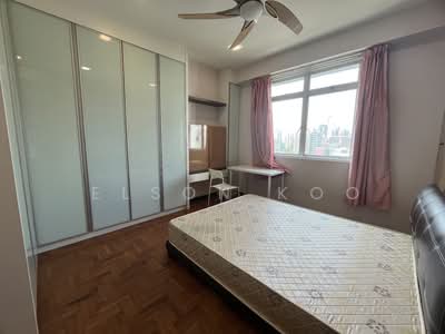 For Rent - Monarchy Apartments