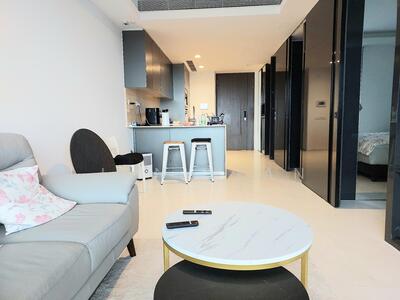 For Sale - Cairnhill Nine