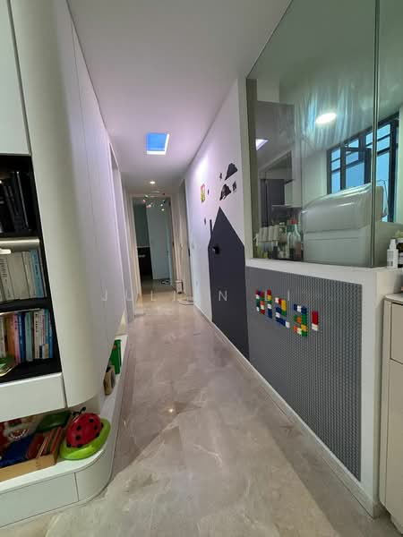JadeScape, 314 Shunfu Road, 3 Bedrooms, 1,012 sqft, Condominium For Rent, by Julian Li, 25617443 - Corridor - PropertyGuru.com.sg