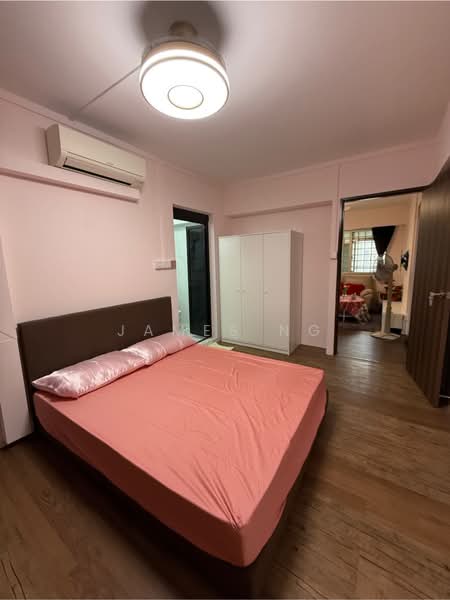 SUPER CHEAP ROOM RENTAL AT RIVERVALE, RIVERVALE CRESCENT, 2 Bedrooms, 250 sqft, HDB Flat For Rent, by James Ng, 25617601 - PropertyGuru.com.sg