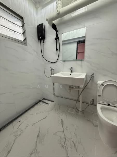 SUPER CHEAP ROOM RENTAL AT RIVERVALE, RIVERVALE CRESCENT, 2 Bedrooms, 250 sqft, HDB Flat For Rent, by James Ng, 25617601 - PropertyGuru.com.sg