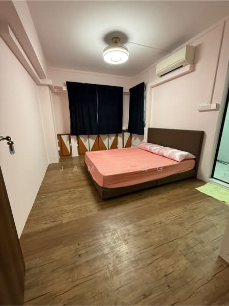 SUPER CHEAP ROOM RENTAL AT RIVERVALE, RIVERVALE CRESCENT, 2 Bedrooms, 250 sqft, HDB Flat For Rent, by James Ng, 25617601 - PropertyGuru.com.sg