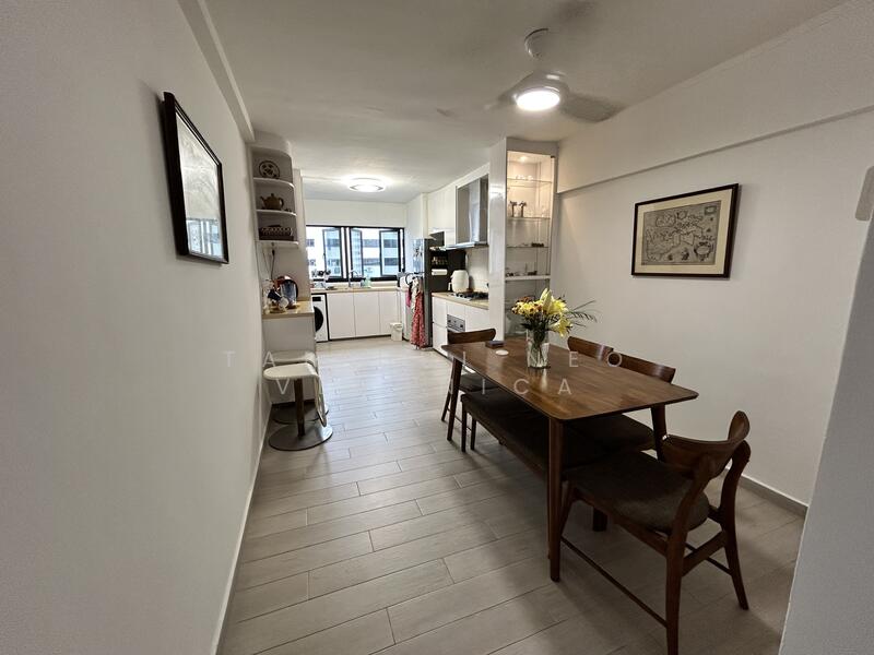 410 Commonwealth Avenue West, 410 Commonwealth Avenue West, Room Rental, 150 sqft, HDB Flat For Rent, by Tan Hui Neo Veronica, 25618072 - PropertyGuru.com.sg