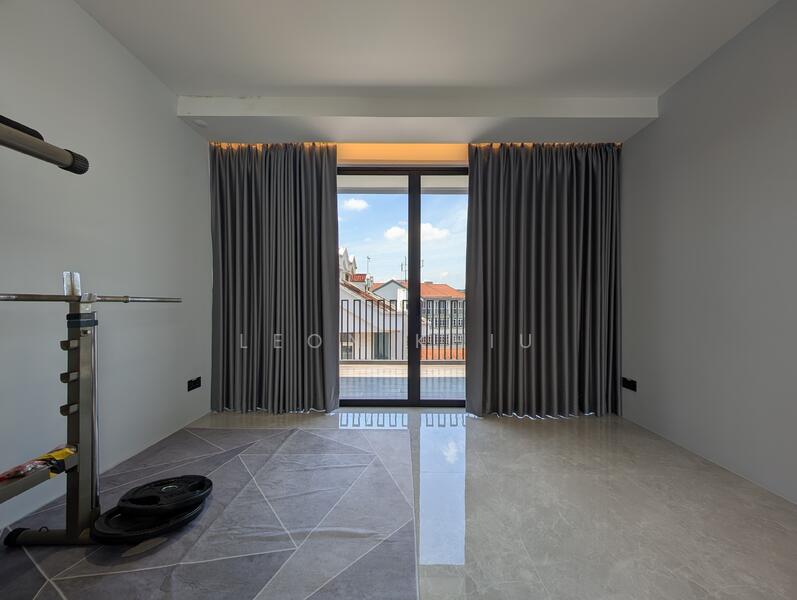 Highland Road, Highland Road, Room Rental, 400 sqft, Terraced House For Rent, by Leon Khiu, 25618344 - Room 2 - PropertyGuru.com.sg