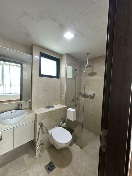 Montebleu, 8 Minbu Road, 2 Bedrooms, 806 sqft, Condominium For Rent, by MJ Zhuo, 25618603 - Bathroom - PropertyGuru.com.sg