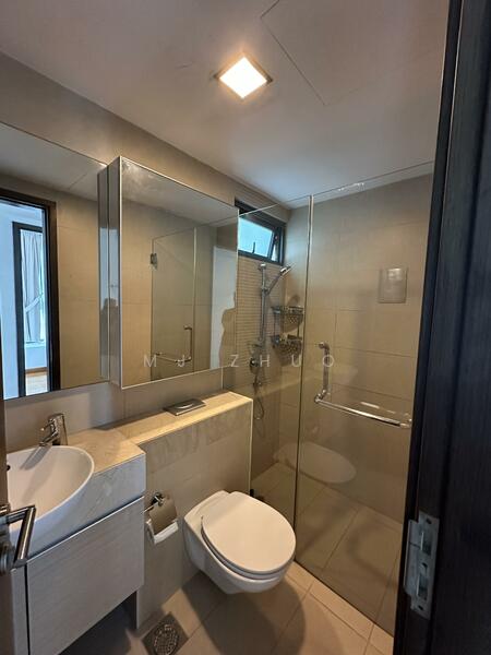 Montebleu, 8 Minbu Road, 2 Bedrooms, 806 sqft, Condominium For Rent, by MJ Zhuo, 25618603 - Bathroom - PropertyGuru.com.sg