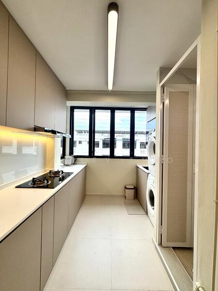 49 Circuit Road, 49 Circuit Road, Room Rental, 107 sqft, HDB Flat For Rent, by Ashley Thio, 25618619 - Kitchen - PropertyGuru.com.sg